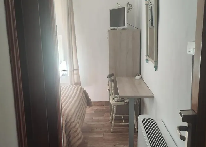 Hostal Restaurante Milan II