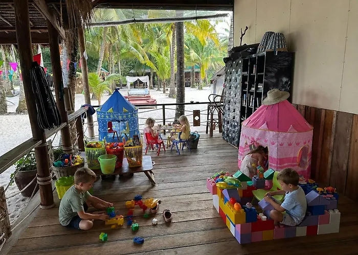 Palm Beach Bungalow Resort