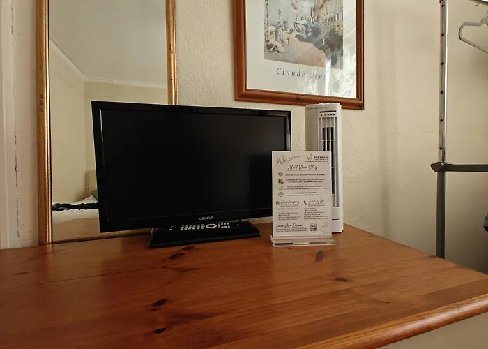 Ricky Road Guest House Watford 
