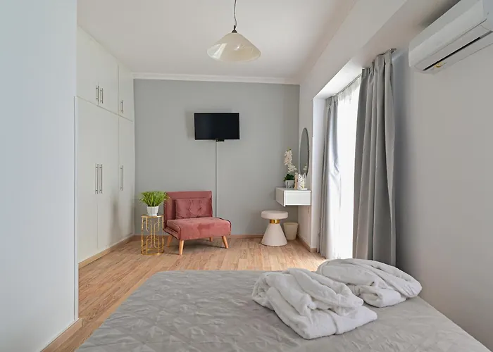 Galaris' Studio Kokkari
