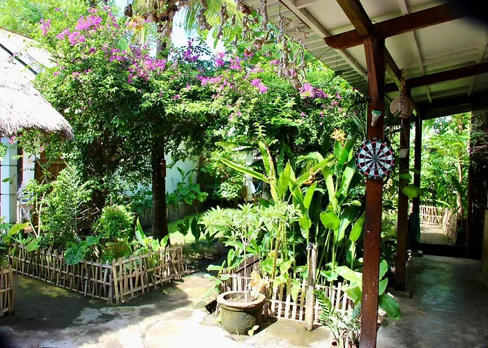 Follow The Rabbit Bungalow Gili Air