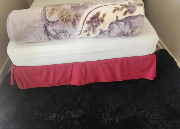 Hunters Nest Guest House Mafikeng
