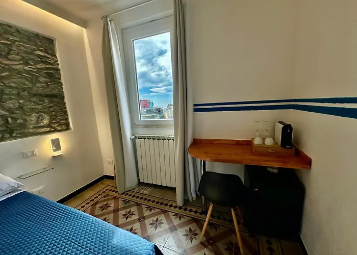 The Manarola Sea View Hotel