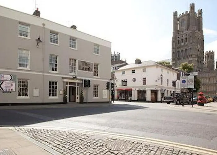 Lamb Hotel By Greene King Inns