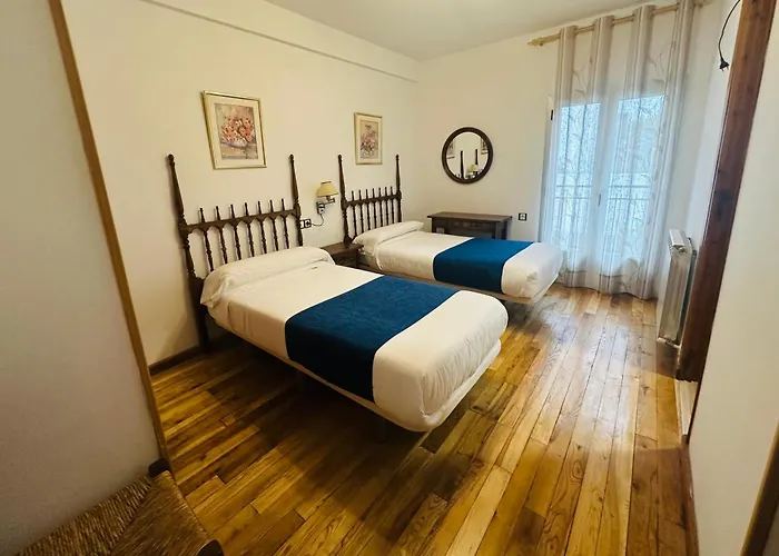 Hostal Pirineos Meliz