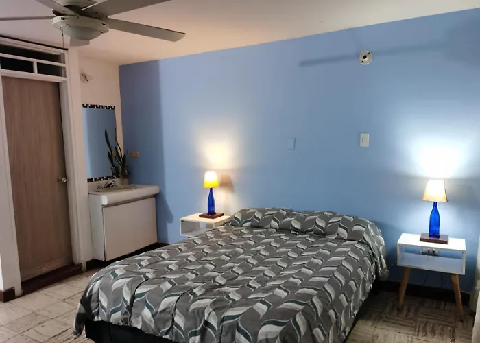 Roof Hostel Cali