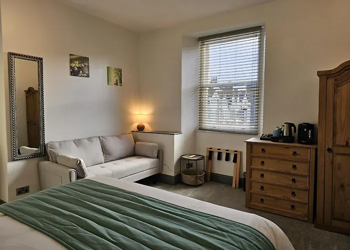 Compston House B & B