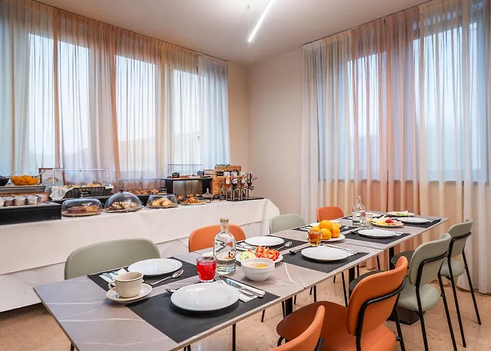 Best Western Cavalieri Della Corona