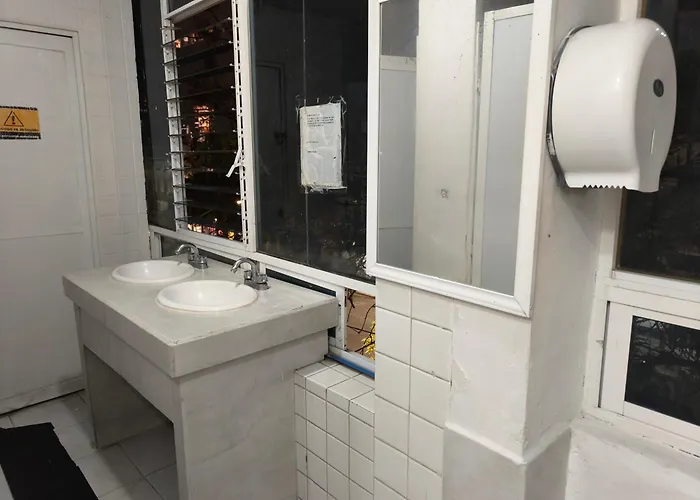 Hostal Ciudad de México - Habitaciones privadas en el centro histórico