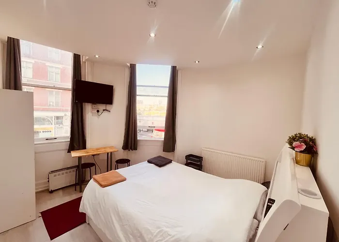 Y2 Guest House
