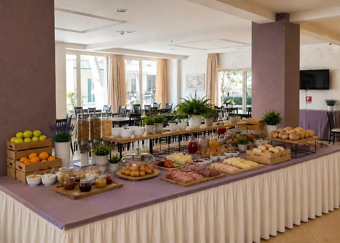 Hotel Favorita Easy Stay Room Only