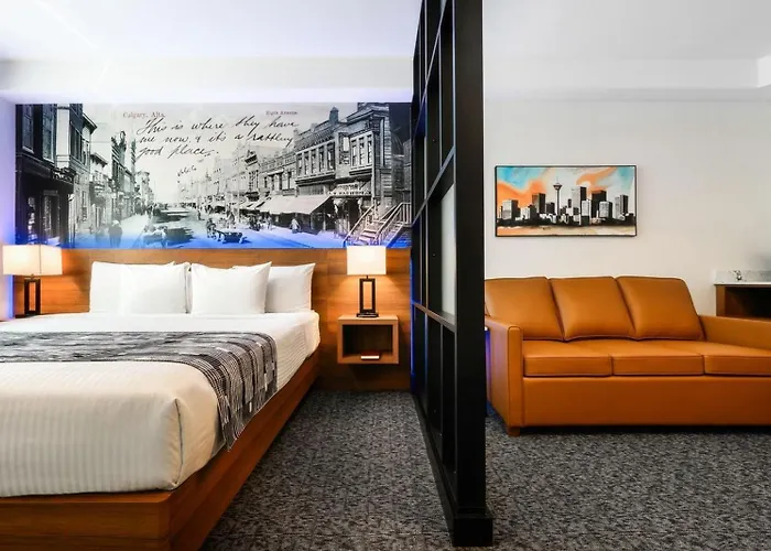 Acclaim Hotel By Clique