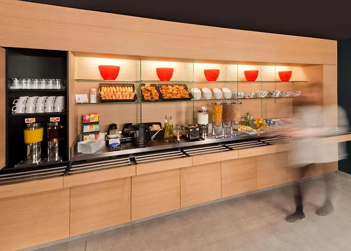 Ibis Barcelona Centro (Sagrada Familia)