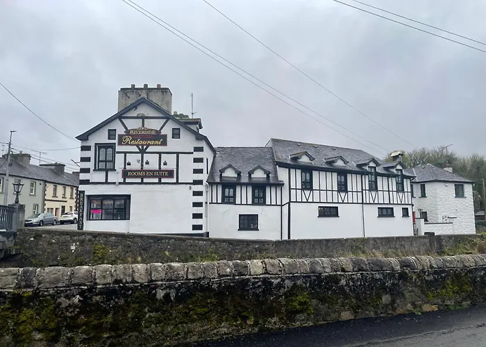 Riverside Guesthouse