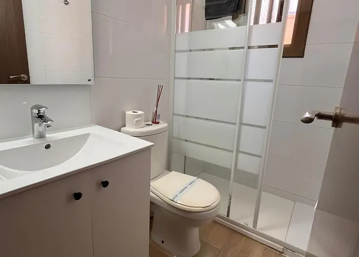 Hostal Cubelles