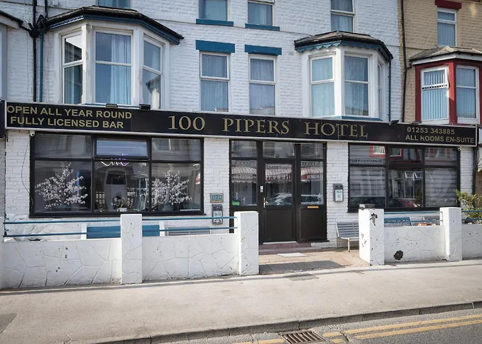 100 Pipers Hotel
