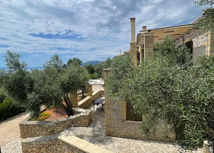 Kolokotronis Hotel & Spa