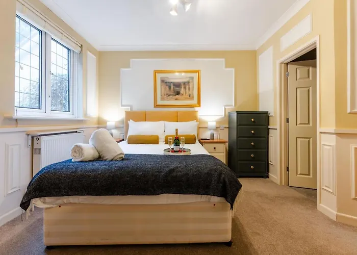 The Cransley By Grandeur Property