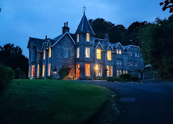 Wellwood Manor
