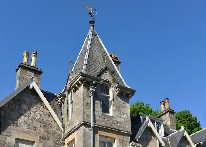 Wellwood Manor