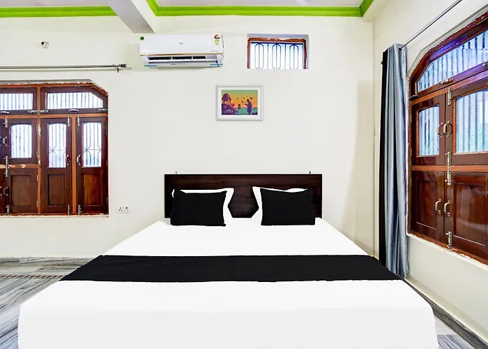 Hotel O Buddha Palace Varanasi