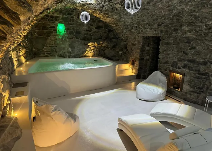 Le Relais Du Bourg Chambres De Charme Wellnes