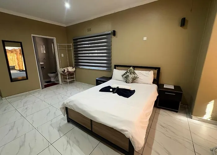 The Parks Guest House Roodepoort