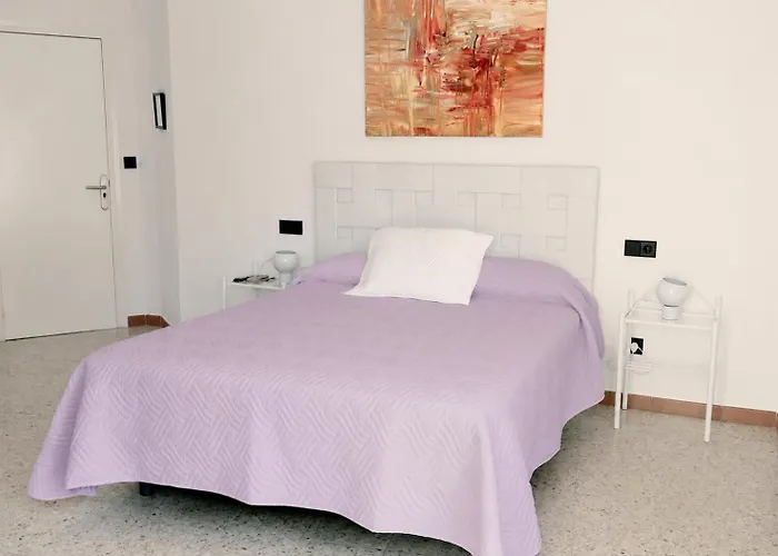 Hostal Lara Llançà