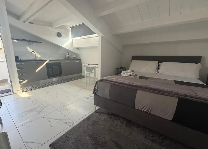 Capitani Guest House Fiumicino