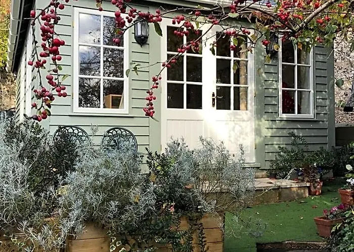 Crabapple Cottage B&B