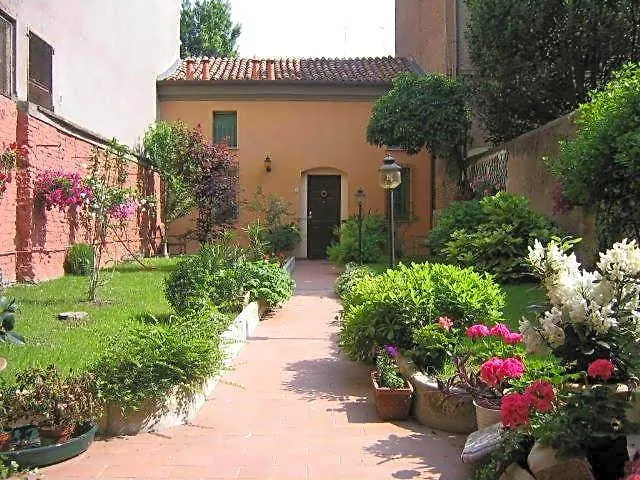 Il Giardino Fiorito