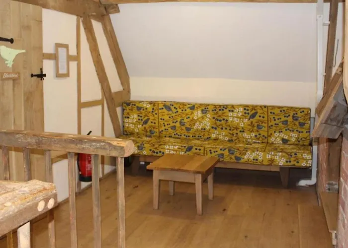 Lyde Court Country House