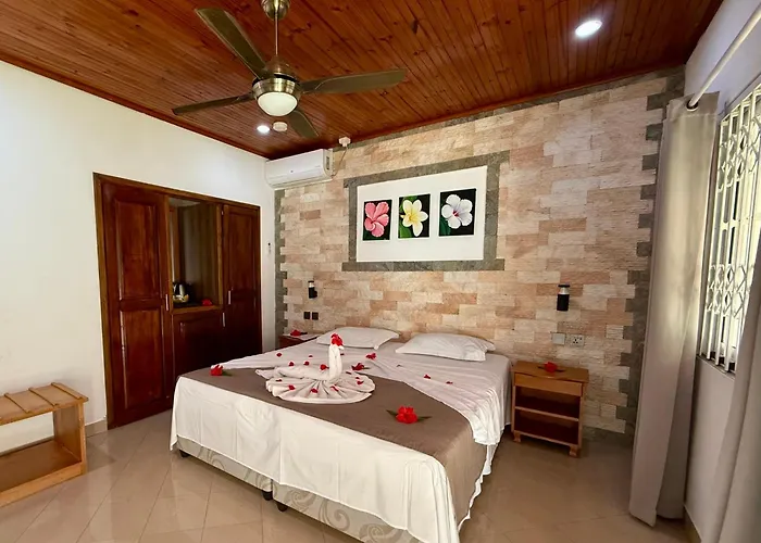 Beach Villa Guesthouse Grand Anse 