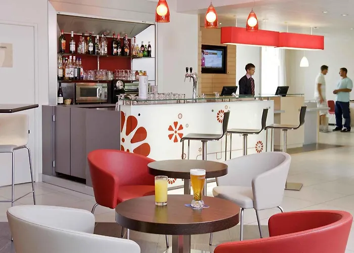 Ibis Senlis