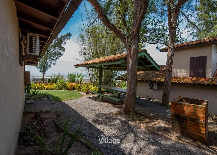 Village Praia Do Rosa