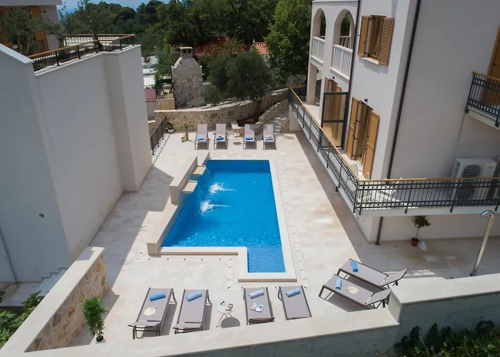 Casa Laurea Hotel Zaton 