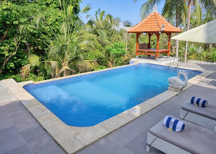 Kelingking Beach Villas