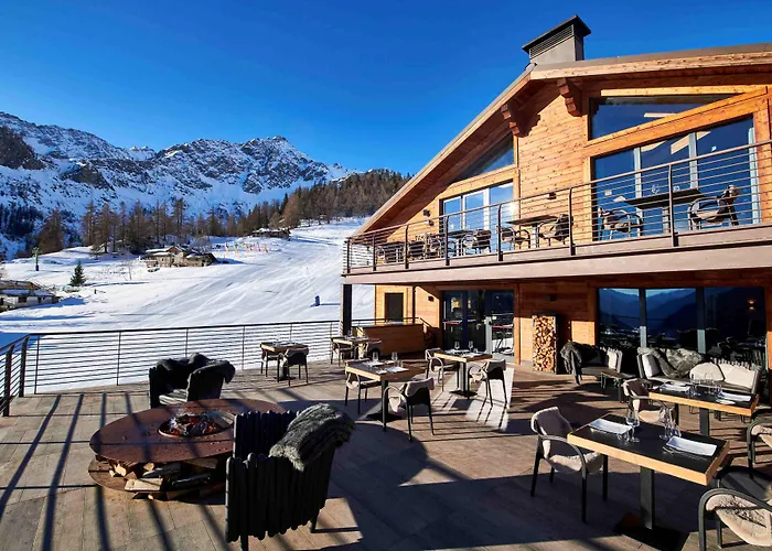 Le Massif Hotel & Lodge Courmayeur The Leading Hotels Of The World