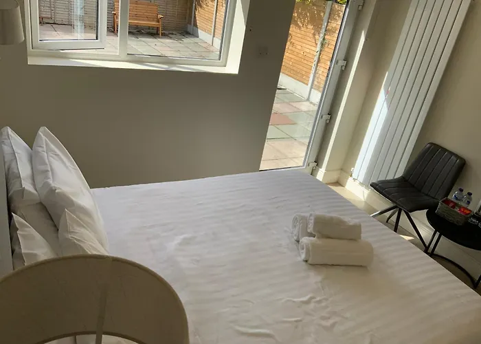 Belvedere House Guest House