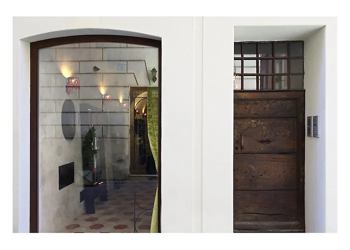 Casa De' Coronari