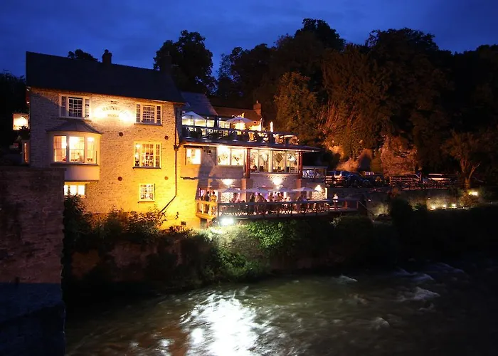 The Charlton Arms