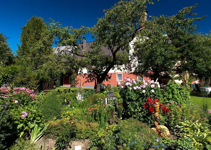 Gasthof Bräuer - Familie Eibensteiner