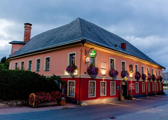 Gasthof Bräuer - Familie Eibensteiner Weißkirchen in Steiermark