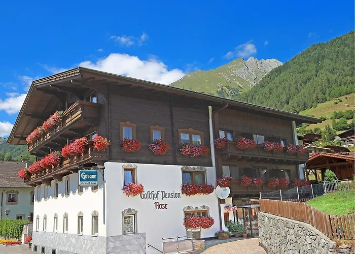 Gasthof Pension Rose Virgen