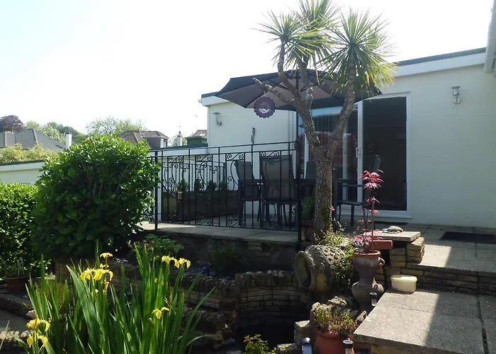 Fair Winds Guest House