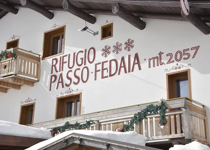 Rifugio Fedaia Hotel Malga Ciapela