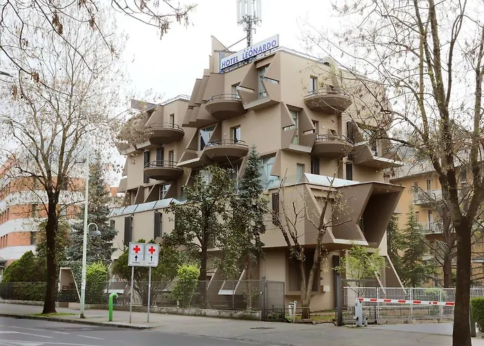 Hotel Leonardo