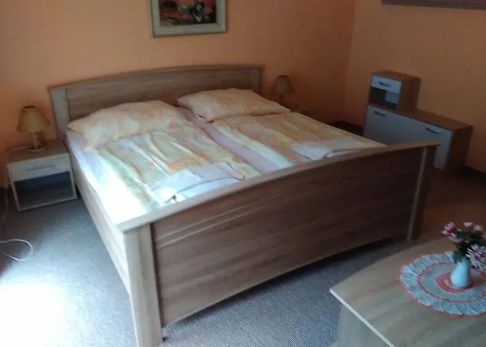 Restaurace A Pension Prvni Mlyn Chomutov