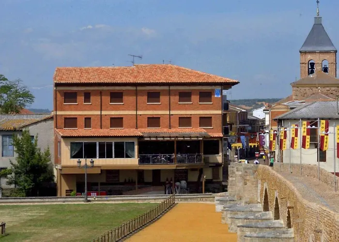 Hostal Don Suero de Quiñones