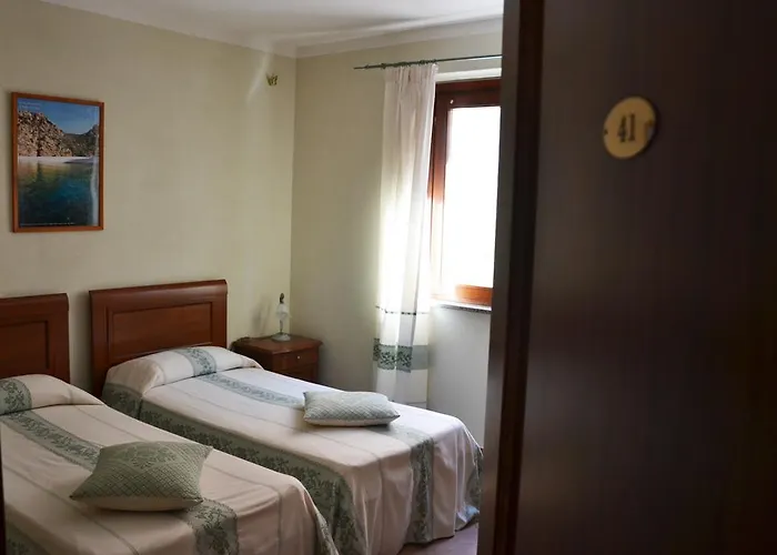 Hotel Da Paolino Trinità dʼAgultu
